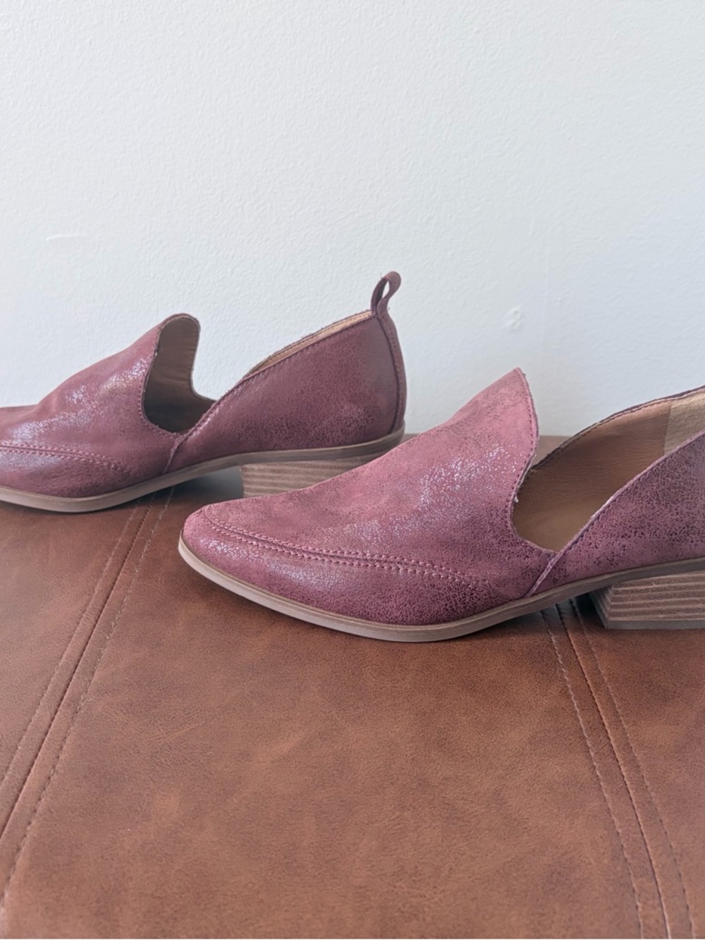 Lucky Brand Mahzan Brown Burgundy Leather Pointed Toe Flats 8.5 NEW